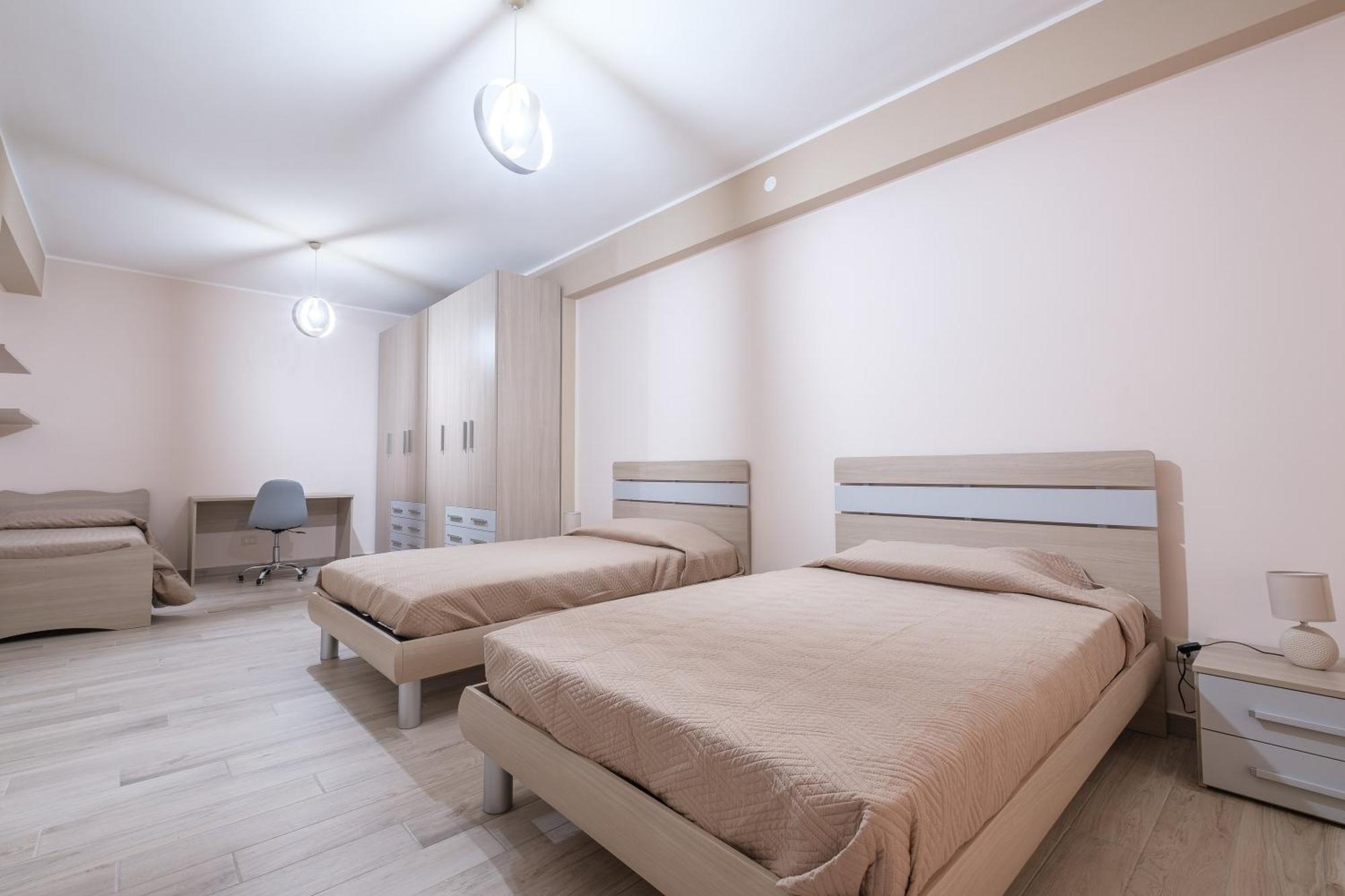 Damilhouse 1 Apartman Messina Kültér fotó